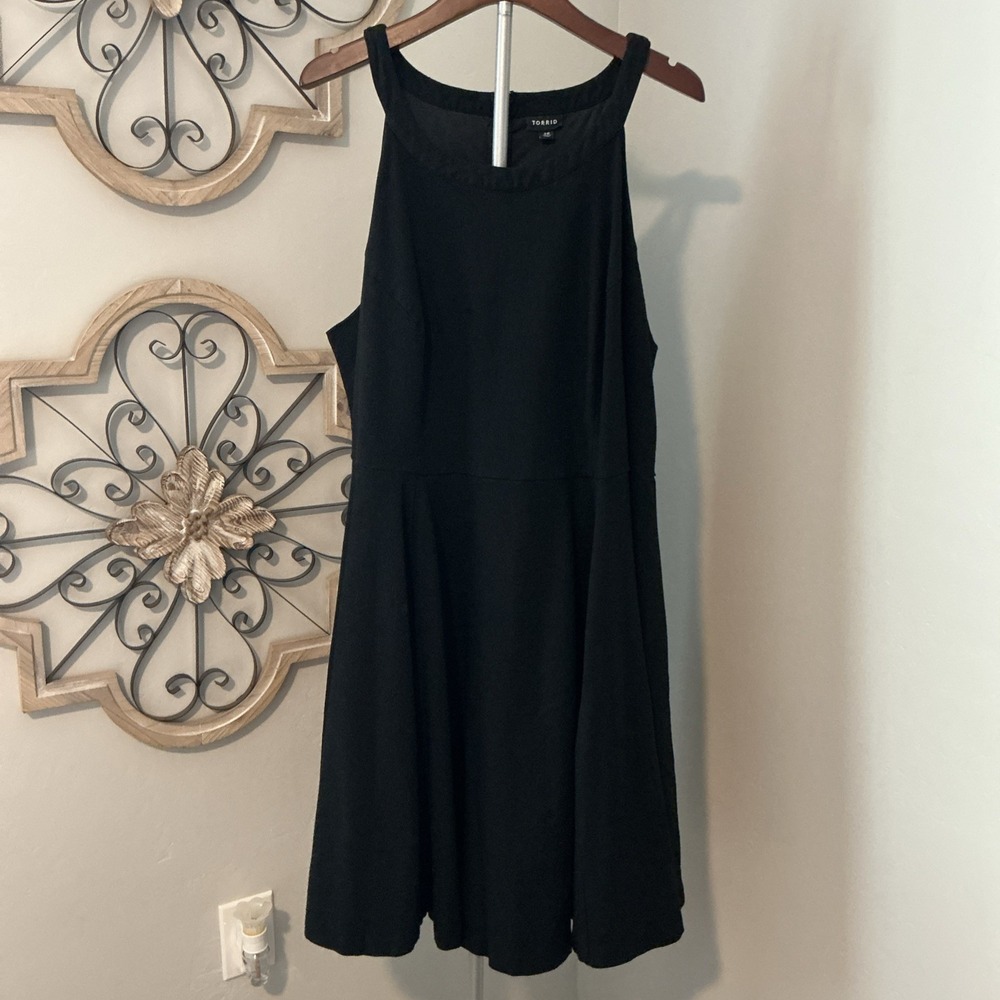 Torrid Black Midi SCUBA SKATER DRESS Size 26 Party Event‎ Concert Vintage